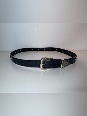 Ariat Black Leather Belt with Decorative Silver Buckle